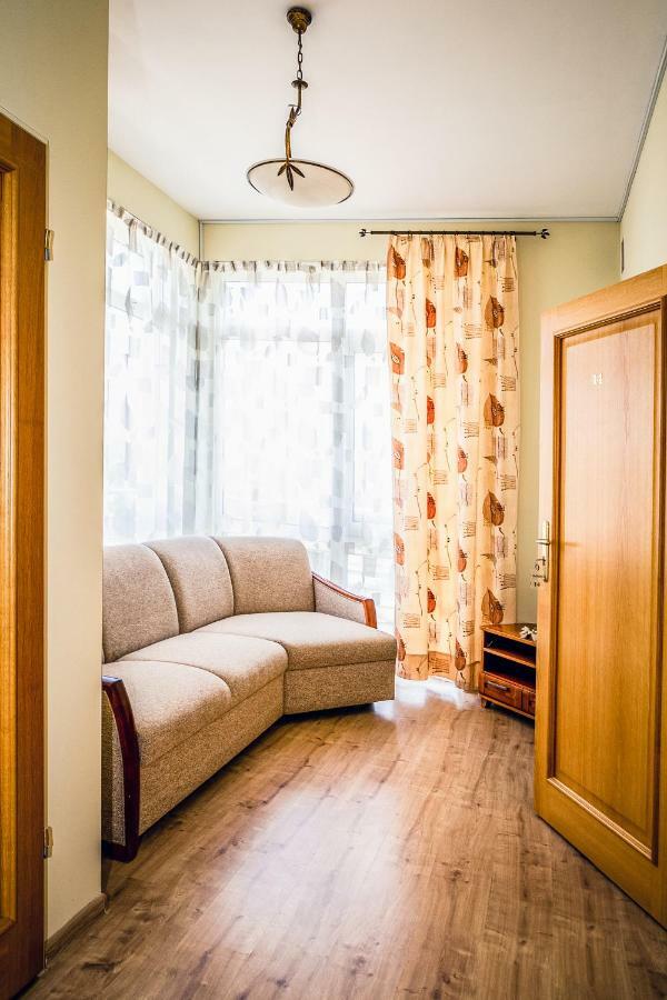 Hotel Hellada Кельце Екстер'єр фото